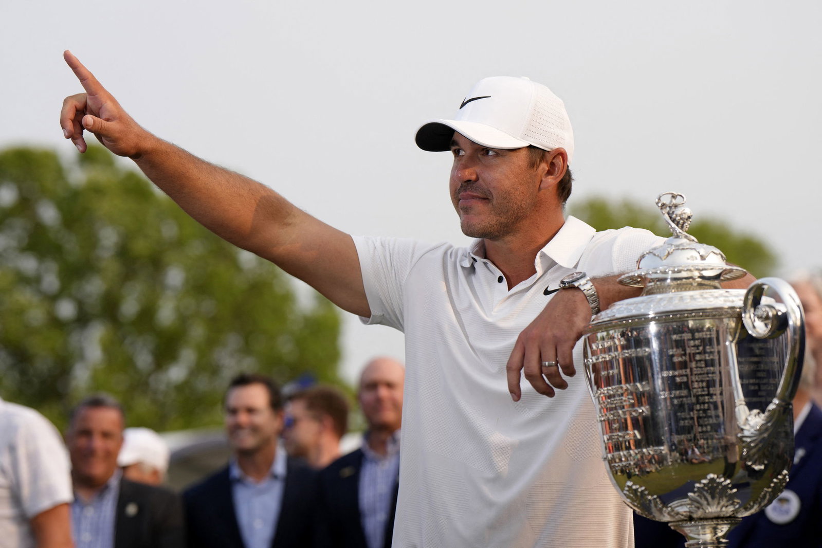Former Golf Channel reporter on LIV critic Brandel Chamblee: 